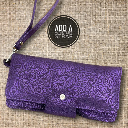 Metallic Purple Leather Wallet Purse with zipper, Italian leather