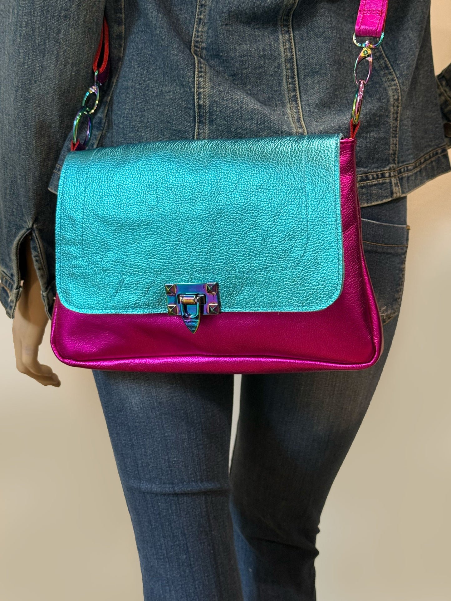 Fuchsia Pink and Turquoise Metallic Leather crossbody with turn clasp close