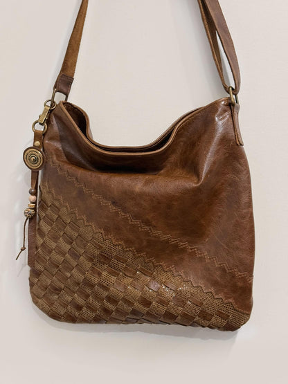 Hand woven vintaged chocolate brown leather crossbody Bag magnet close