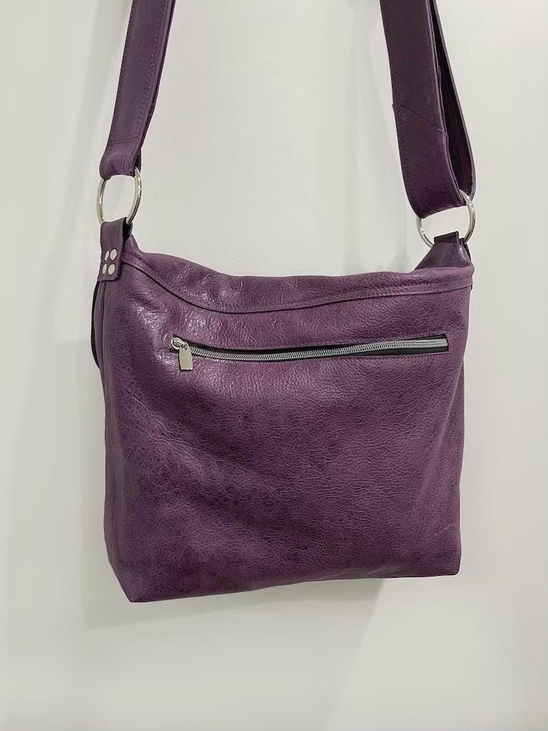 Vintaged Purple Leather adjustable crossbody bag with flap