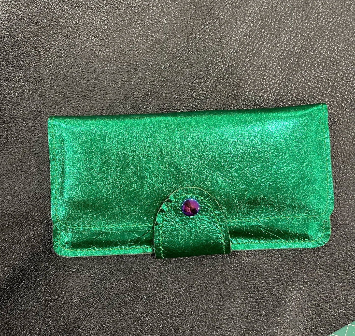 Emerald Green Metallic Leather Wallet Purse or wristlet. zipper pocket