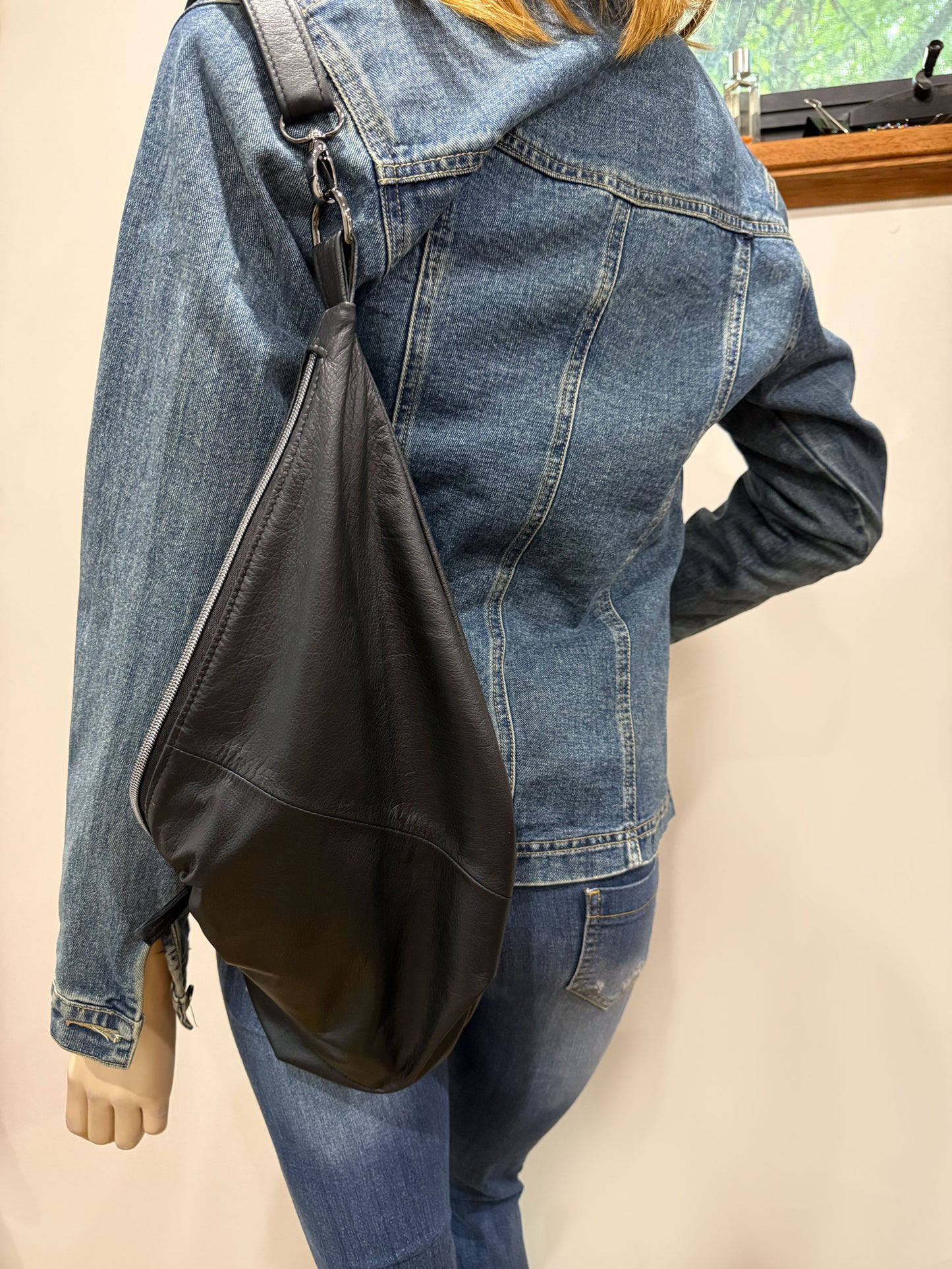 Black Crescent bag, super soft black Leather