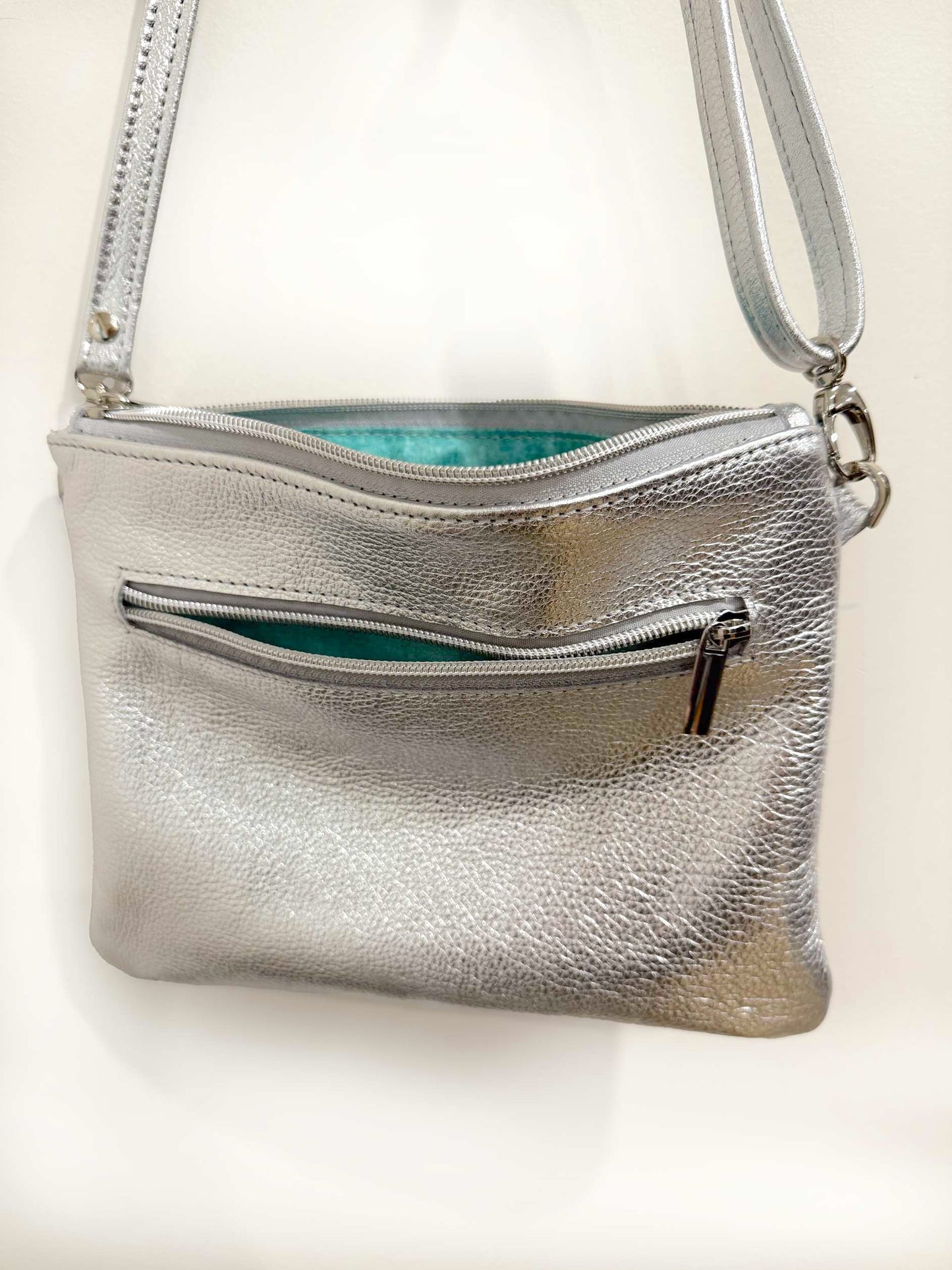 Small Acid wash Iridescent holographic cowhide and metallic silver leather bag IN STOCK