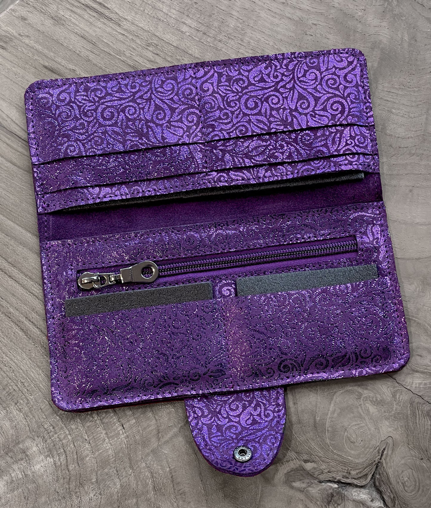 Metallic Purple Leather Wallet Purse with zipper pocket